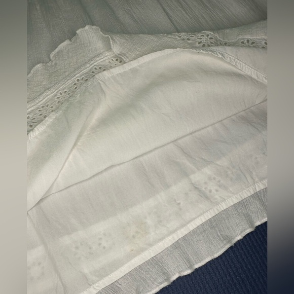 Sanctuary dress cotton eyelet trim pleated white 3/4 sleeves​ - Picture 15 of 16